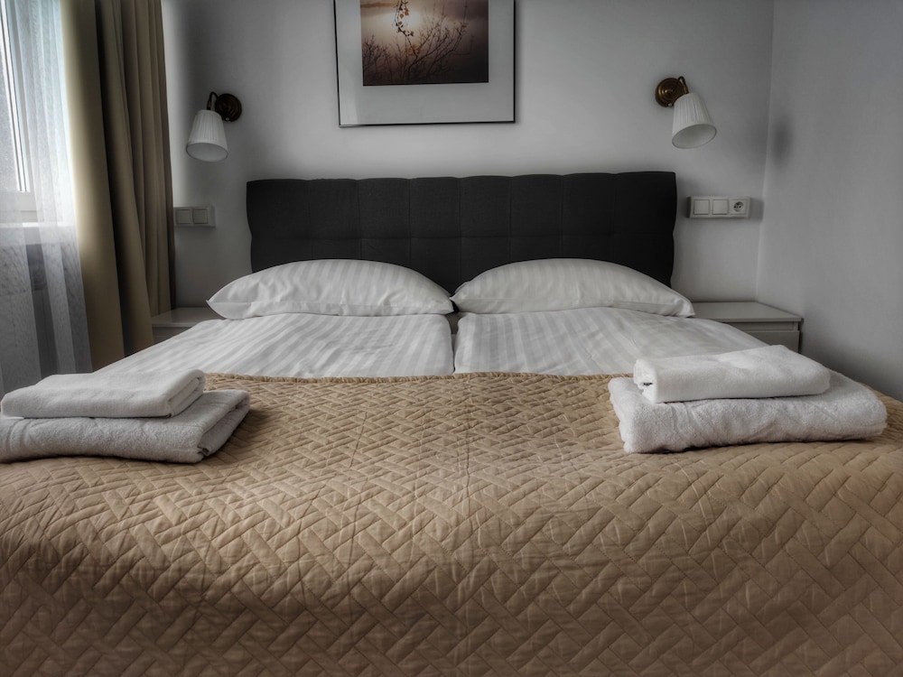 Logos Hotel Warsaw 13/75