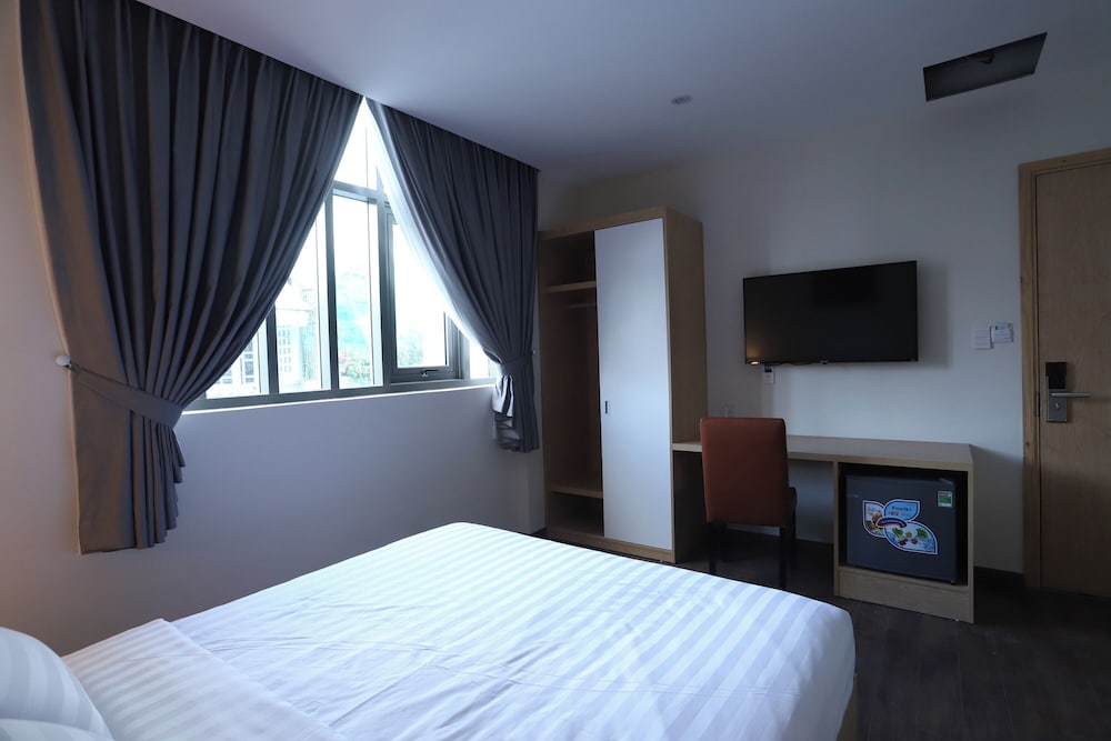 Lanura Apartments and Hotel 5/45