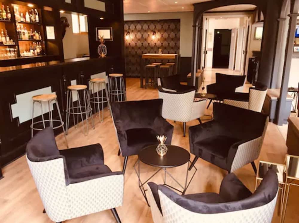 Hotel the Originals City Rueil Centre 56/67