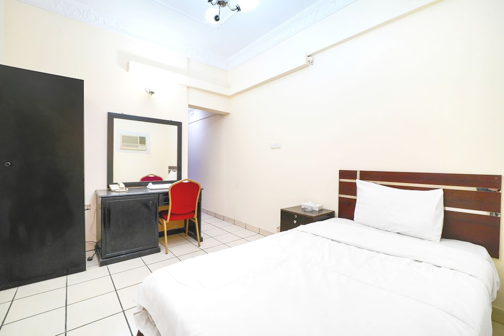 OYO 124 Al Salam Palace Hotel 18/28