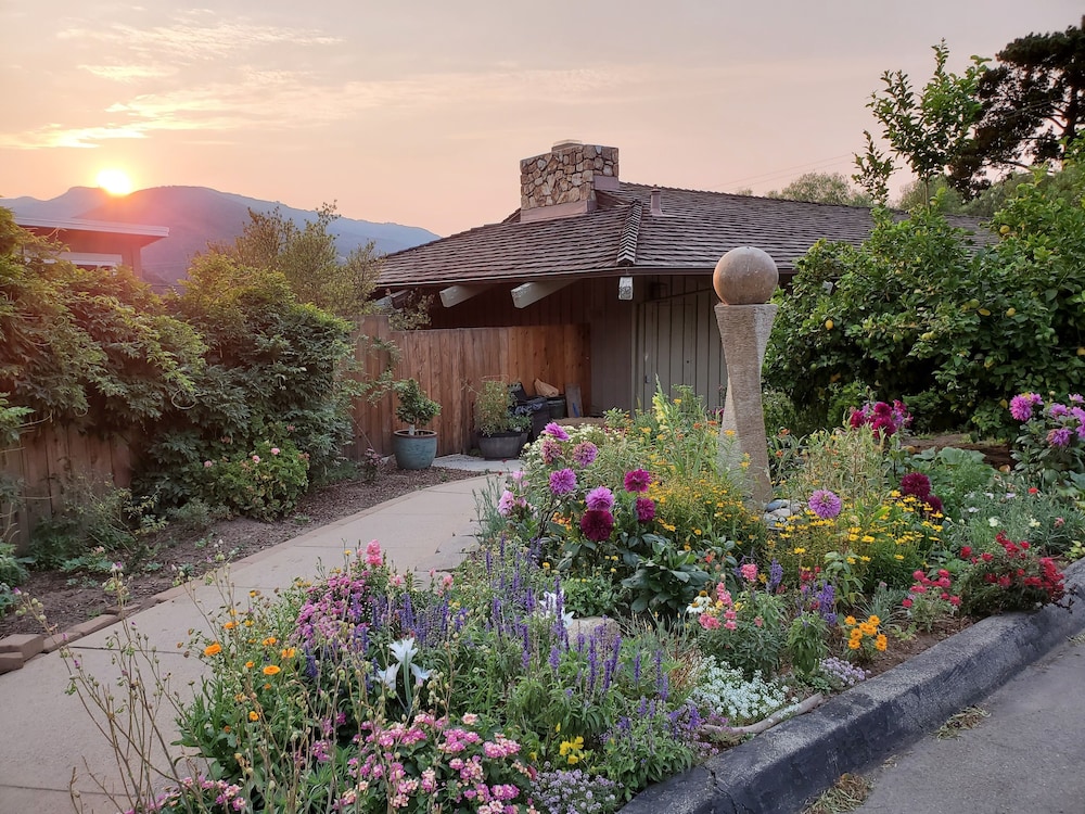 Carmel Valley Lodge And Resort 40/50