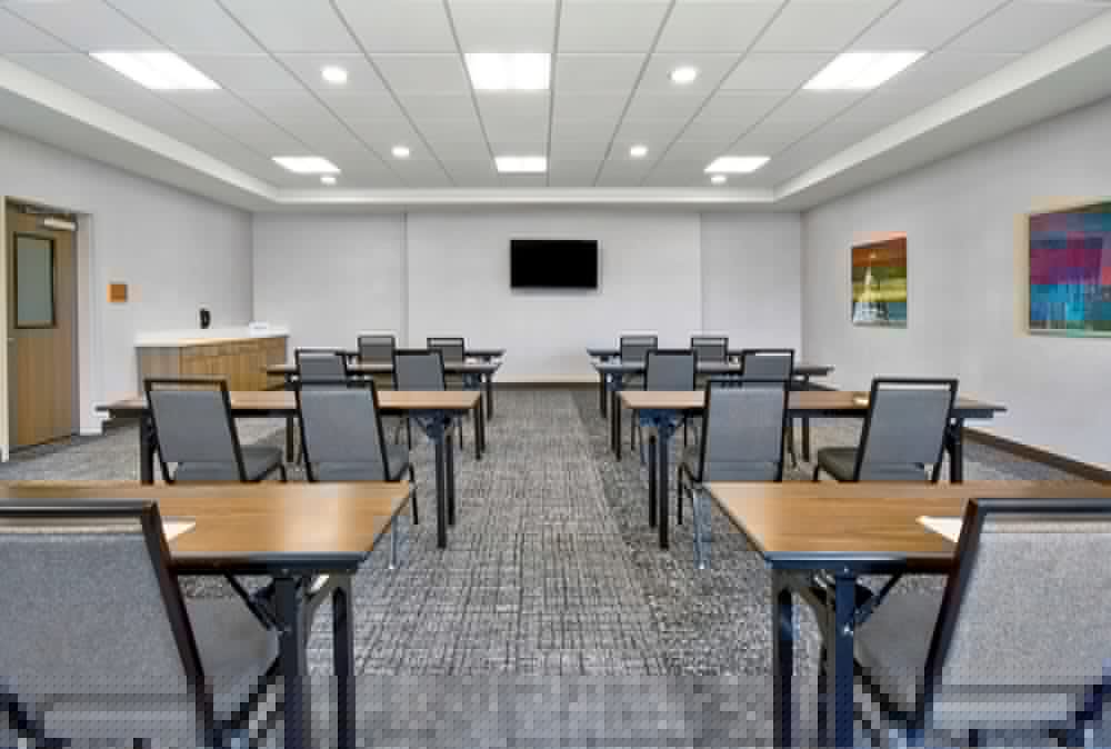 Home2 Suites by Hilton Whitetown Indianapolis NW 51/61