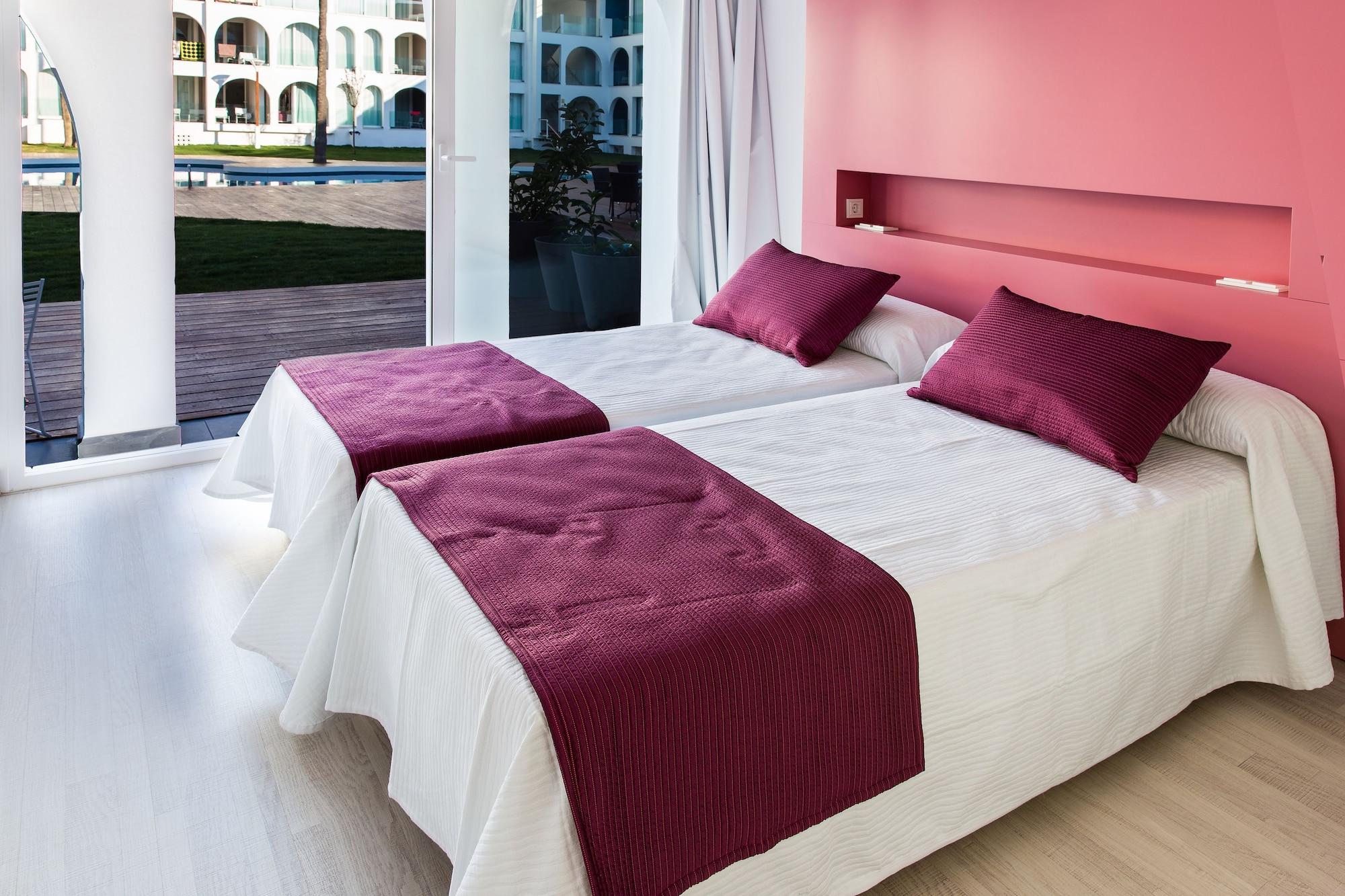 1 Bedroom, Premium, Apartment, Pool Access