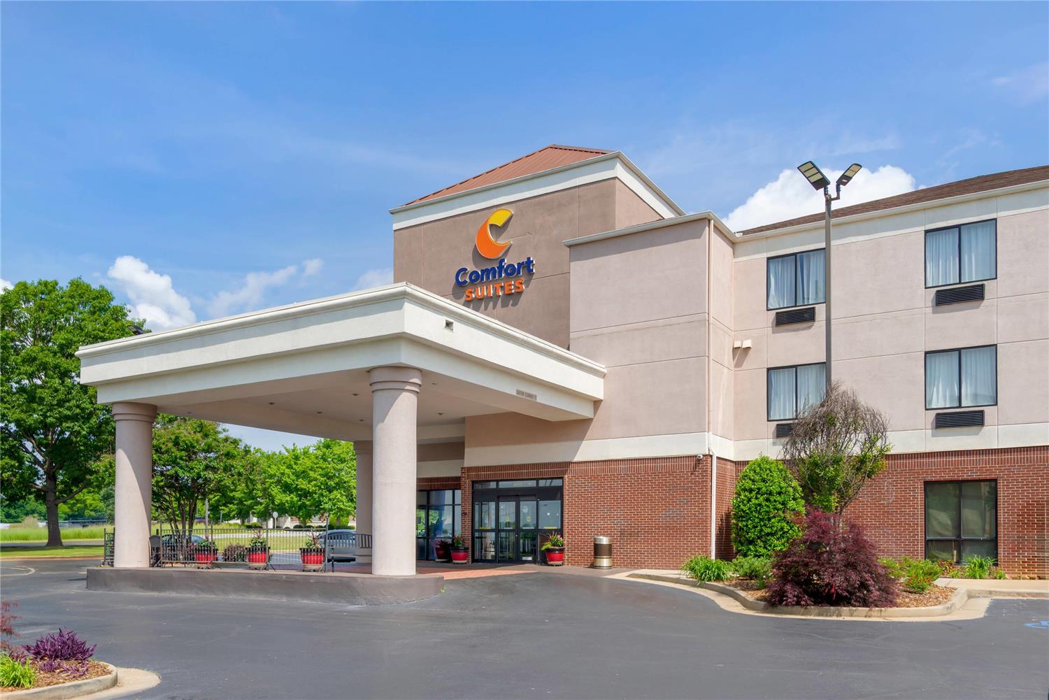 Comfort Suites Oxford I-20 exit 188 4/45