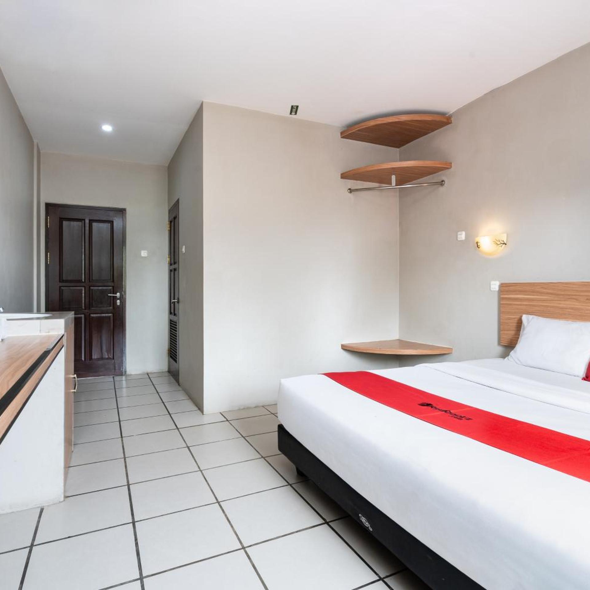 Urbanview Hotel Ulin Samarinda 14/36