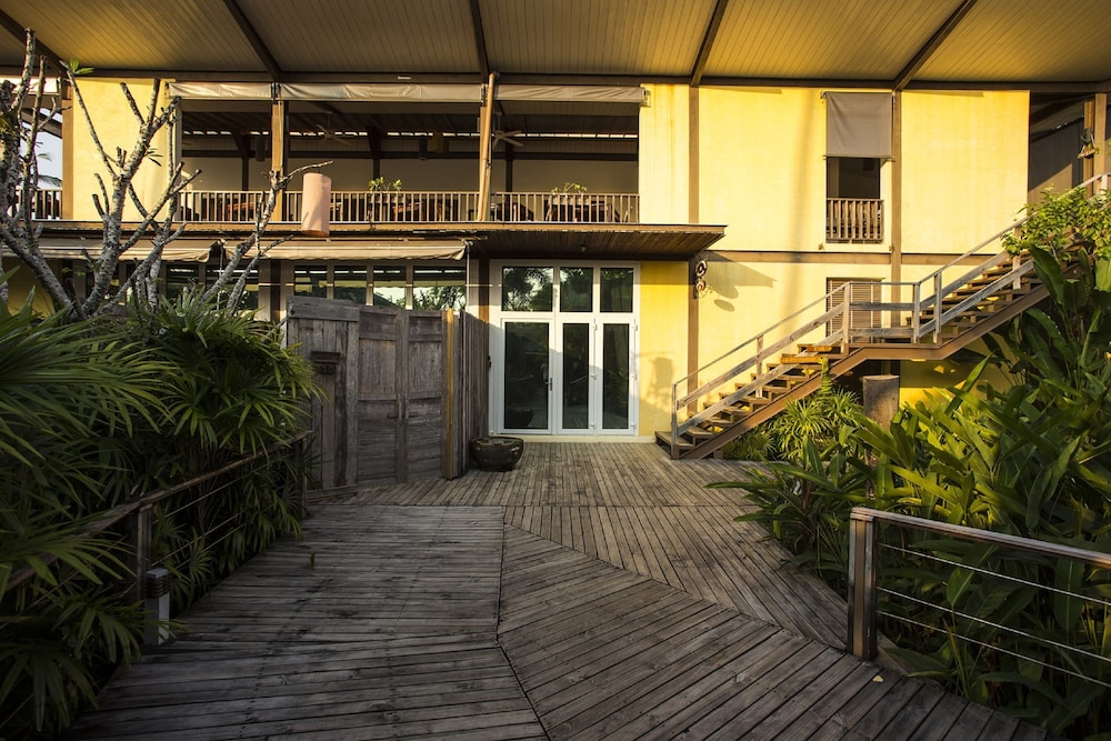 Gajapuri Resort Spa 10/76