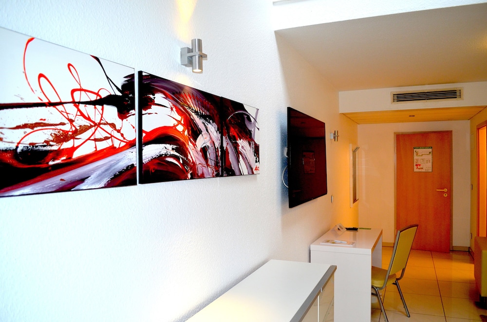 Weber Hotel Mannheim 2/24
