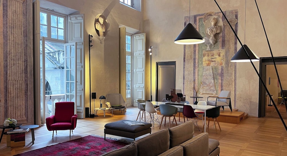Hotel Palazzo Grillo 54/72