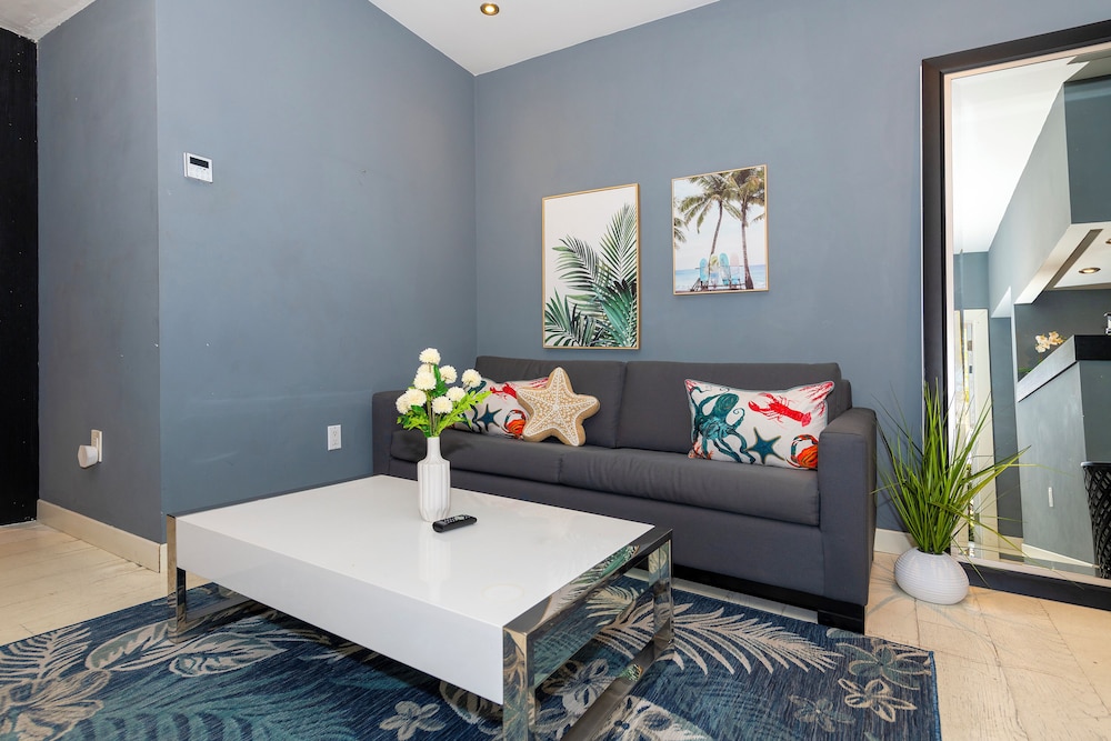 Luxury Miami Beach Apartments By Michigan 45/64