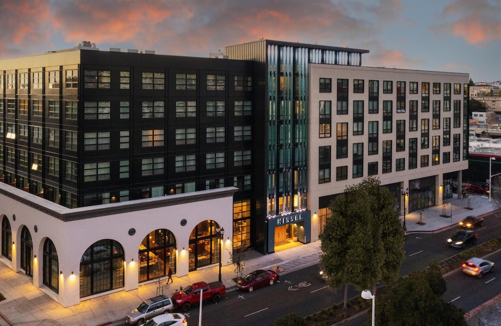 Kissel Uptown Oakland, in the Unbound Collection by Hyatt 4/49