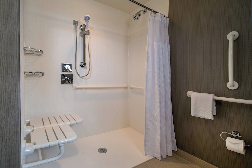 Room, Multiple Beds, Accessible