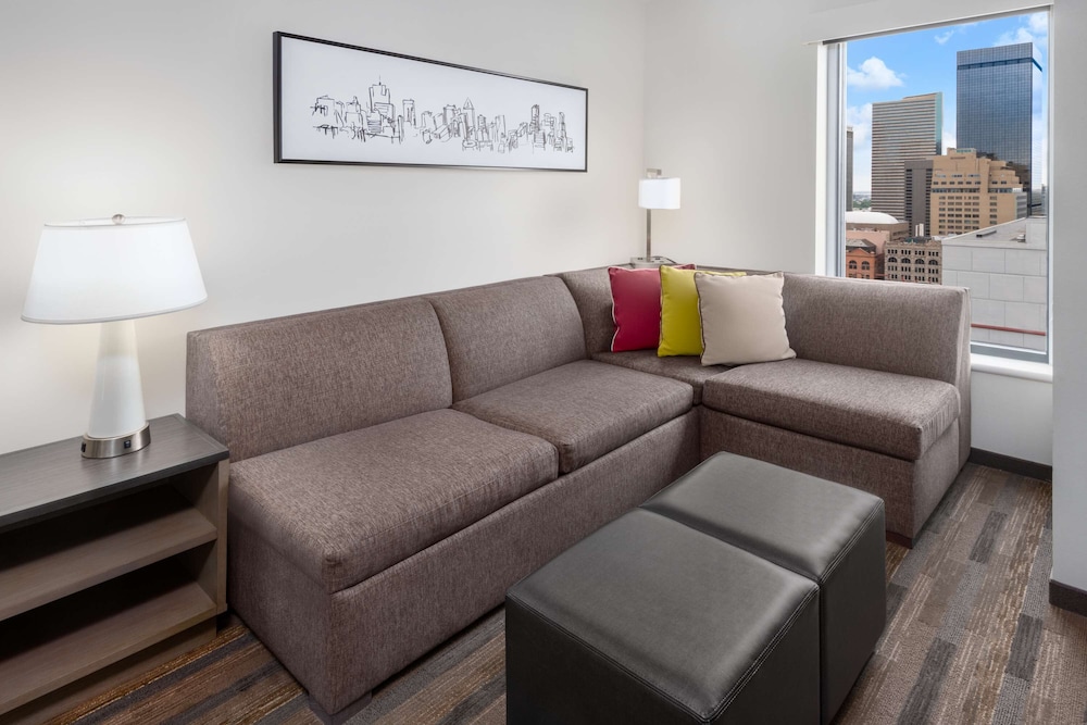 Hyatt House Denver Downtown 40/71