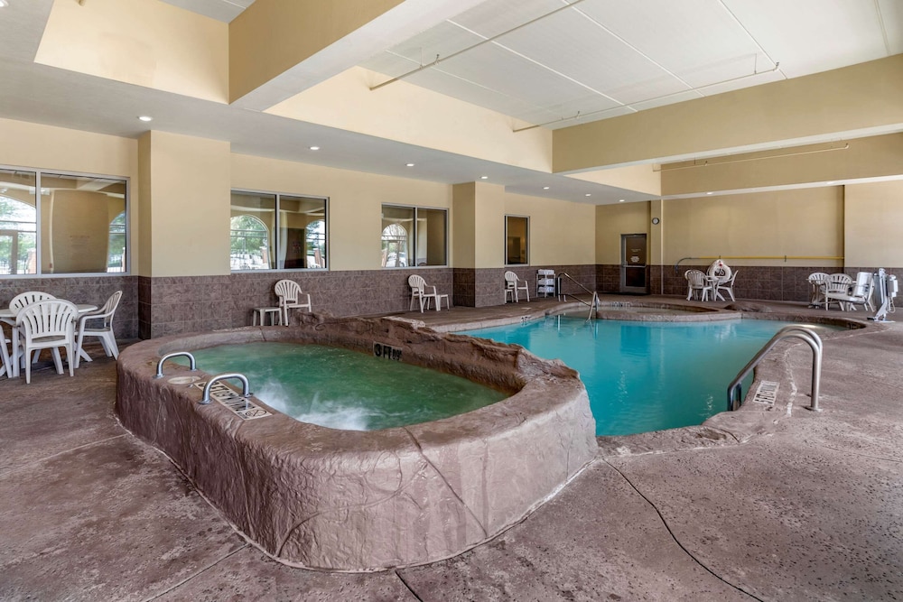 Comfort Suites Frisco 15/39