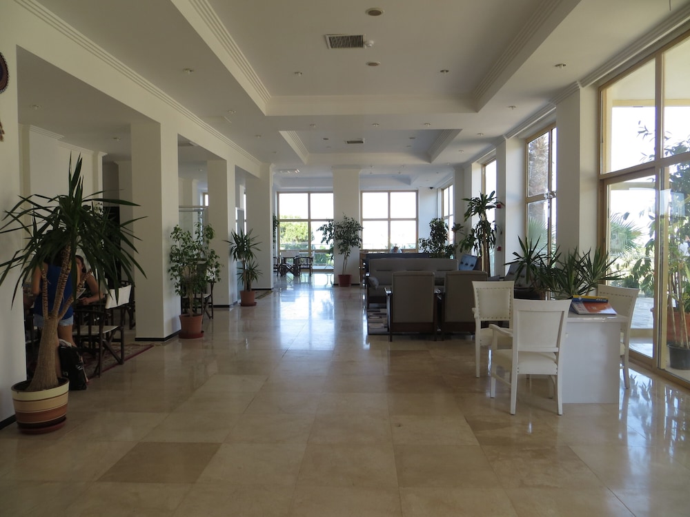 Arora Hotel 29/50
