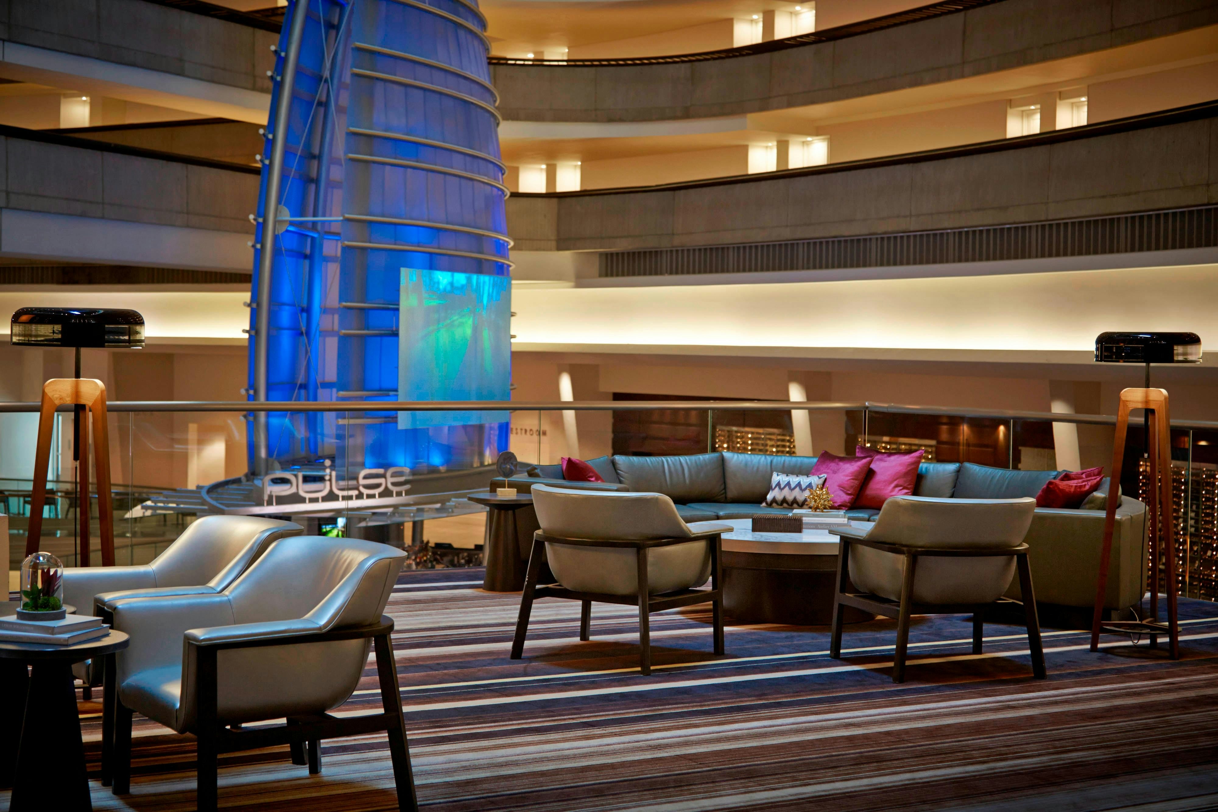 Atlanta Marriott Marquis 64/81
