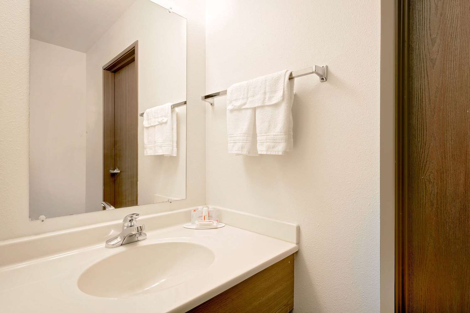 Super 8 by Wyndham Ashland 30/31