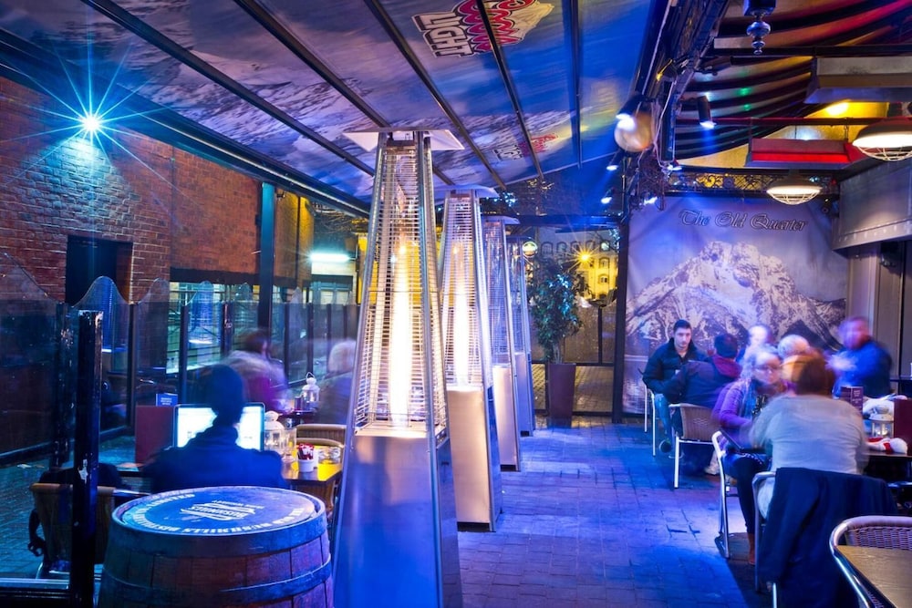 The Boutique 32/37