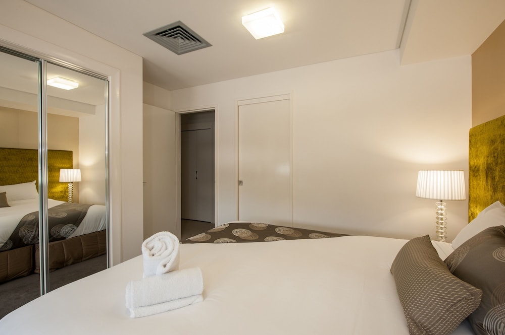City Golf Club Motel 10/48