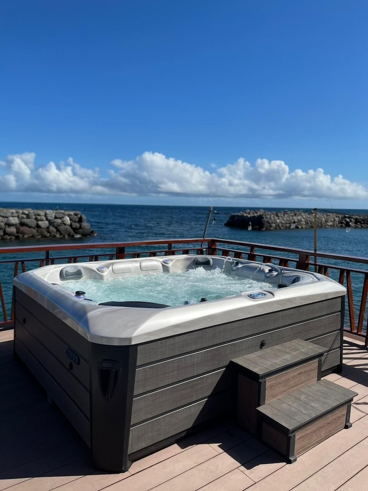 UNWND Boutique Hotel Camiguin 24/50