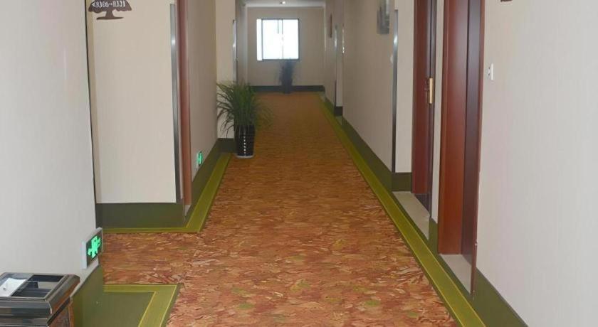 GreenTree Inn Jiangsu Suzhou Kunshan Beimen Road Express Hotel 39/50