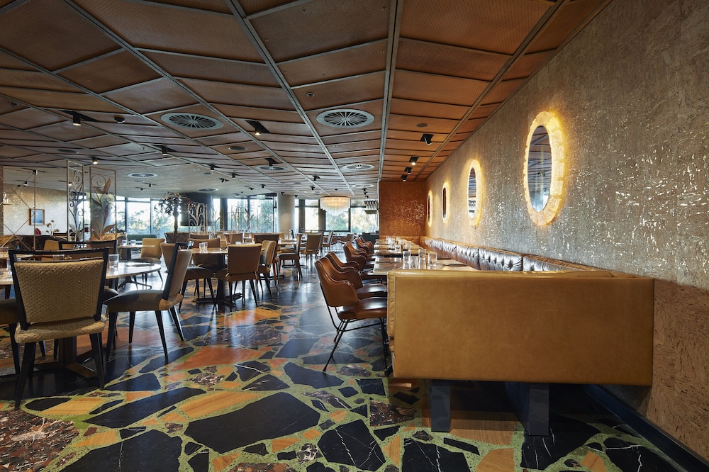 Ovolo Canberra, a Wyndham Hotel 36/50