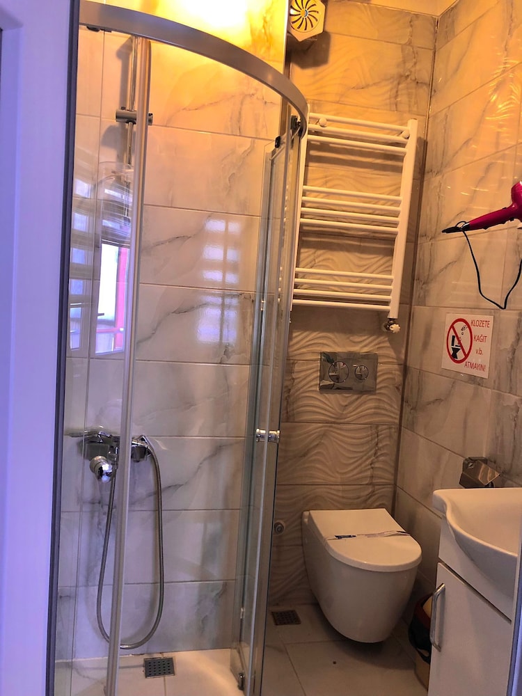 Tekinler Otel 43/45