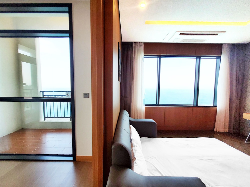Ramada by Wyndham Gangwon Sokcho 18/34