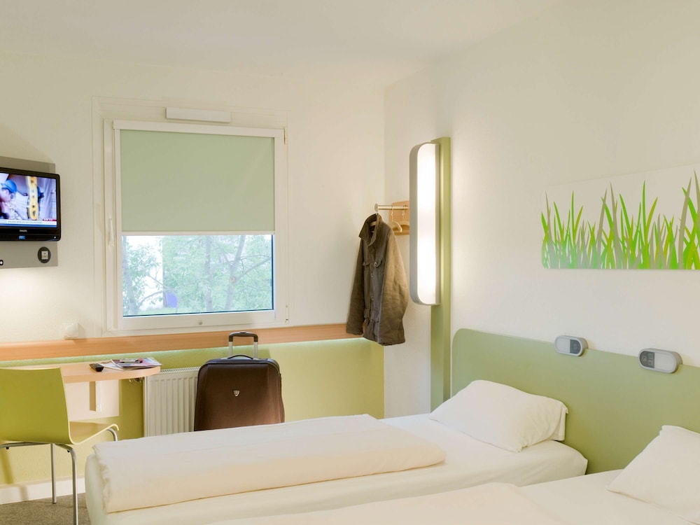 Ibis budget Frejus Saint Raphael Centre et Plage 21/64