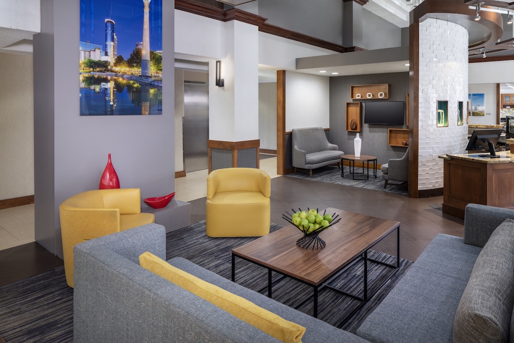 Hyatt Place Atlanta Arpt North 36/71