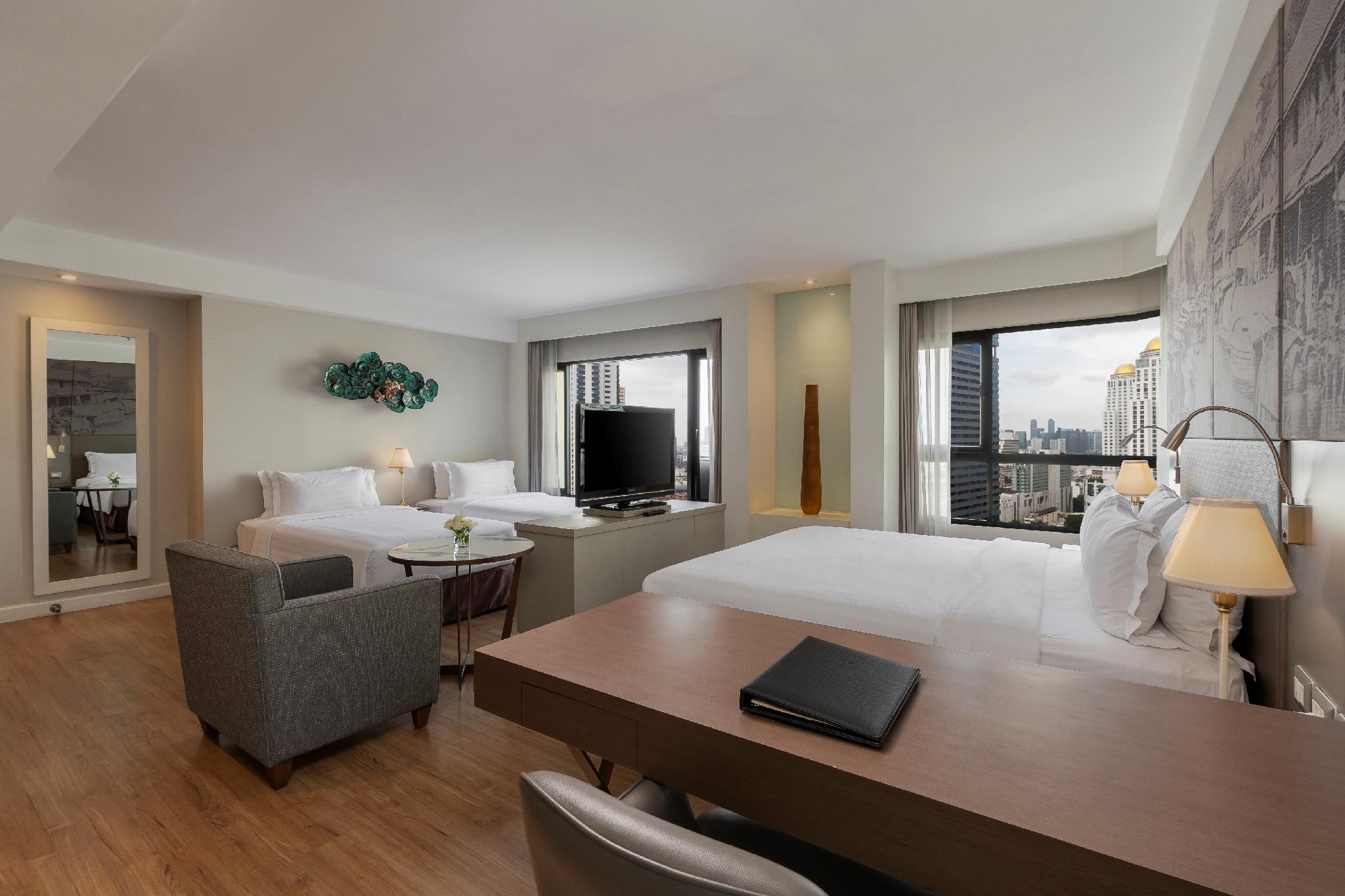 Family Suite, King Bed