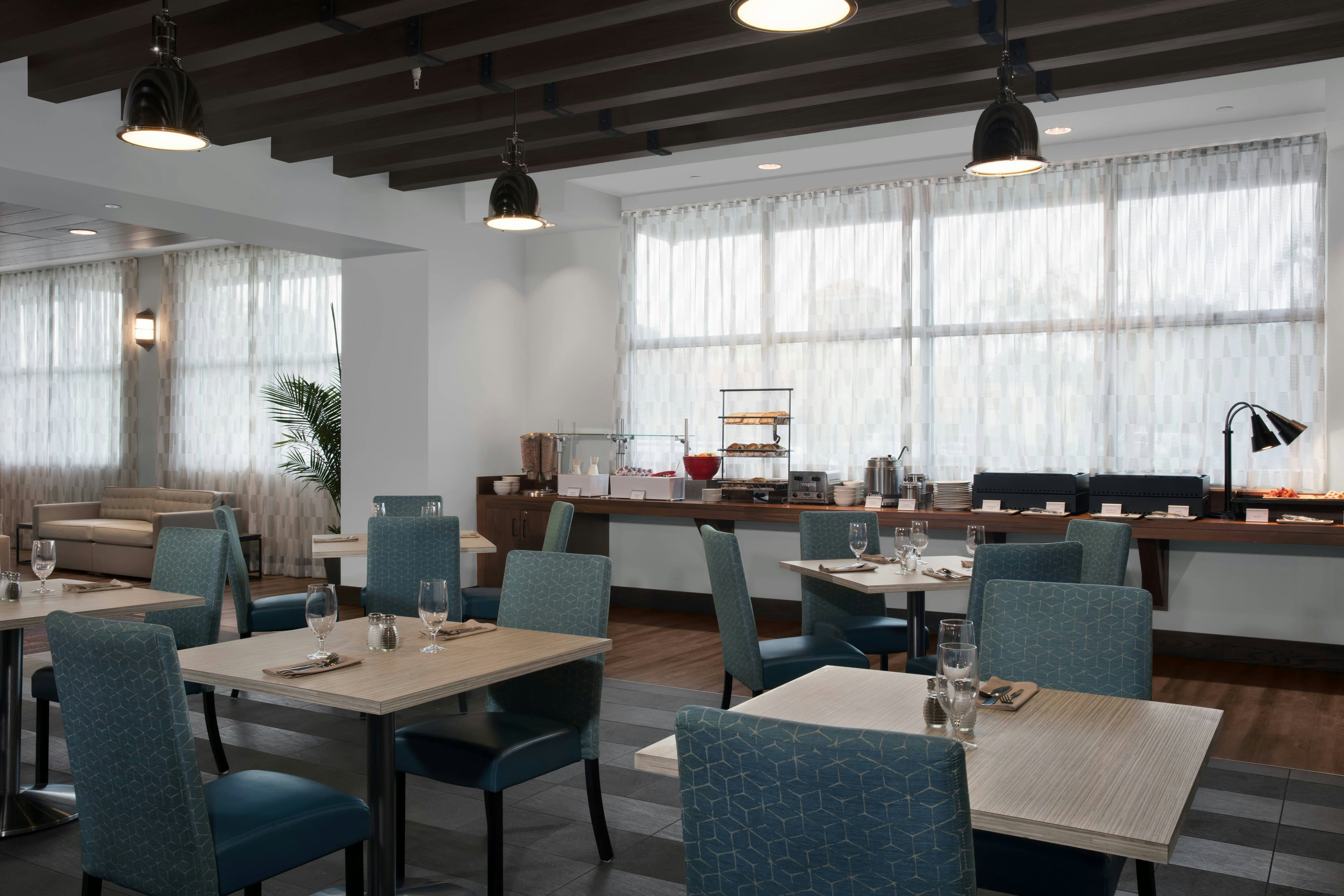 FOUR POINTS BY SHERATON FORT LAUDERDALE AIRPORT/CRUISE PORT 5/10