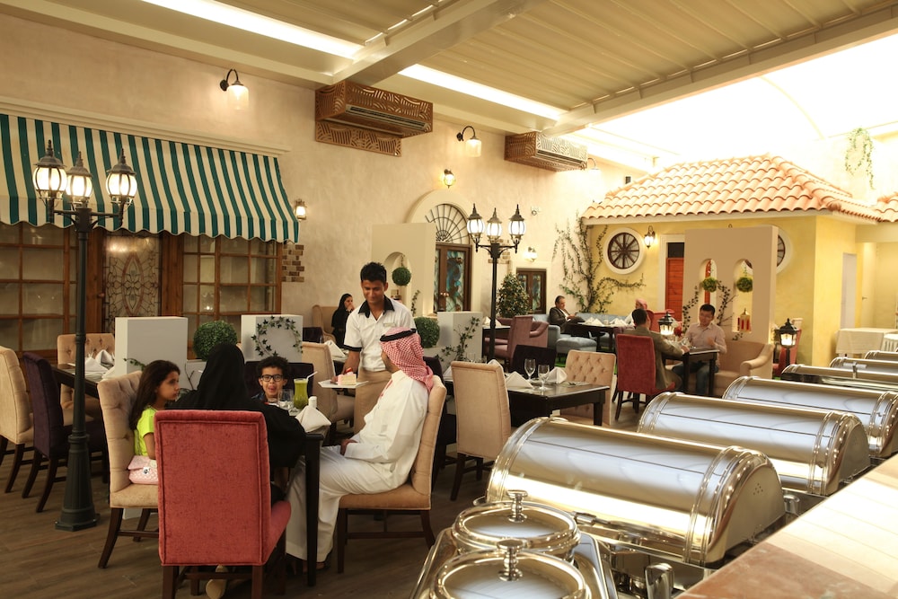 فندق سويس انترناشونال رويال - الرياض(Swiss Flora Royal Hotel Riyadh) 38/51