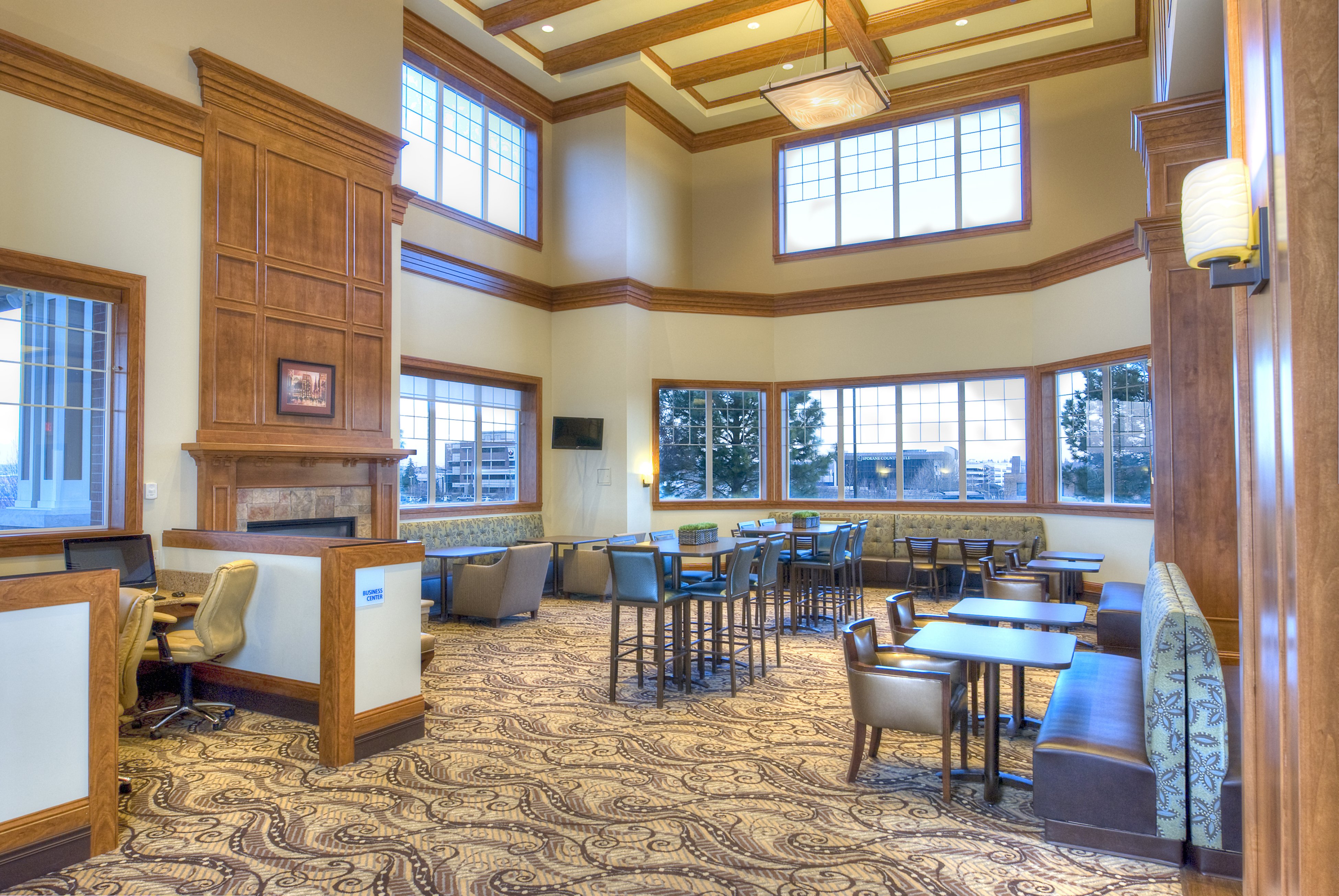 Holiday Inn Express Downtown Spokane 53/58