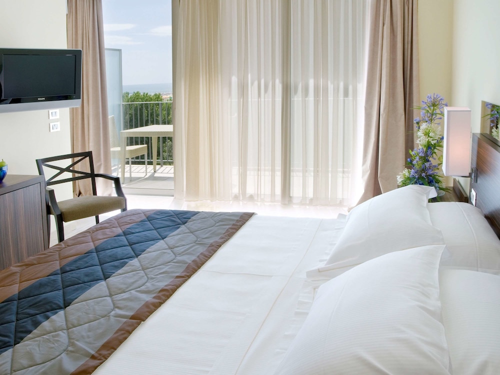 MERCURE RIMINI LUNGOMARE 24/71
