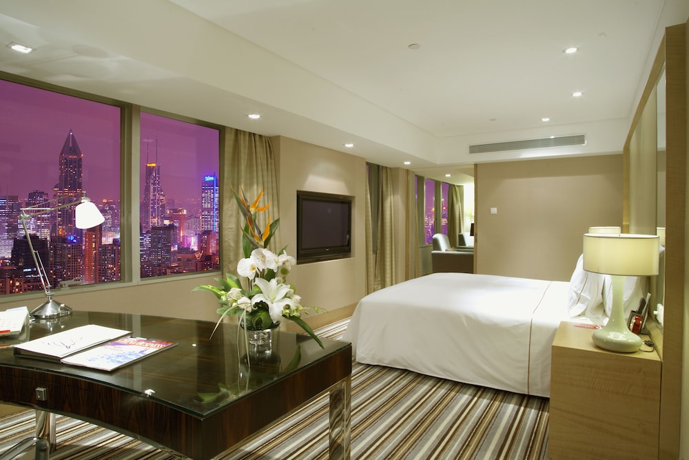 Jin Jiang Tower Hotel 26/63