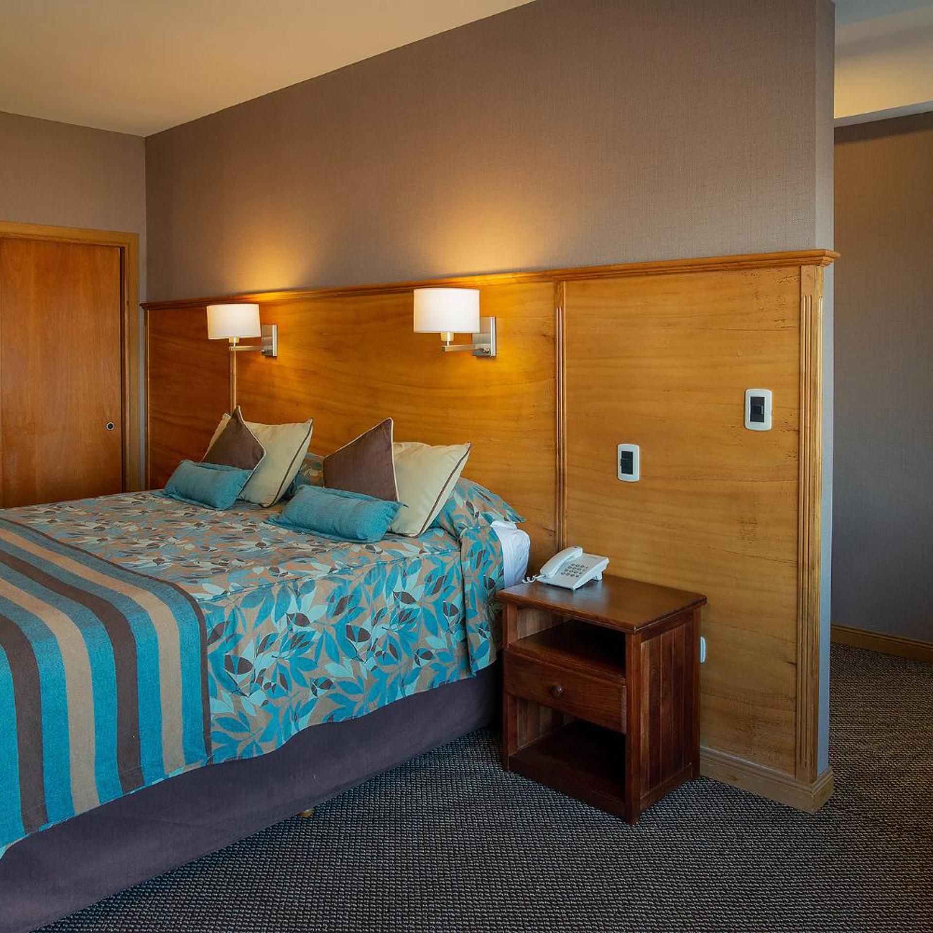 Hotel Tierra del Fuego 11/50