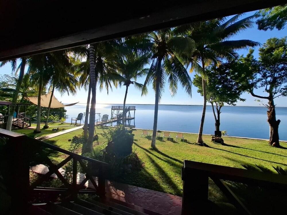Coras Place Bacalar 57/64