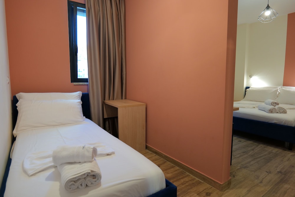 Hotel Triumf 21/50