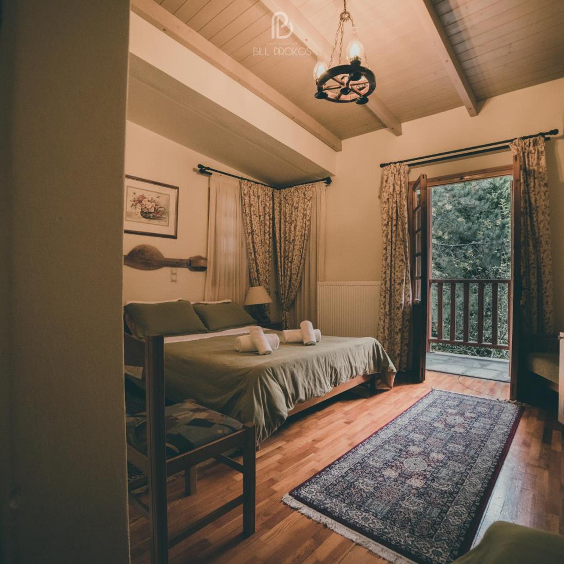 Room, Triple, Mountain View