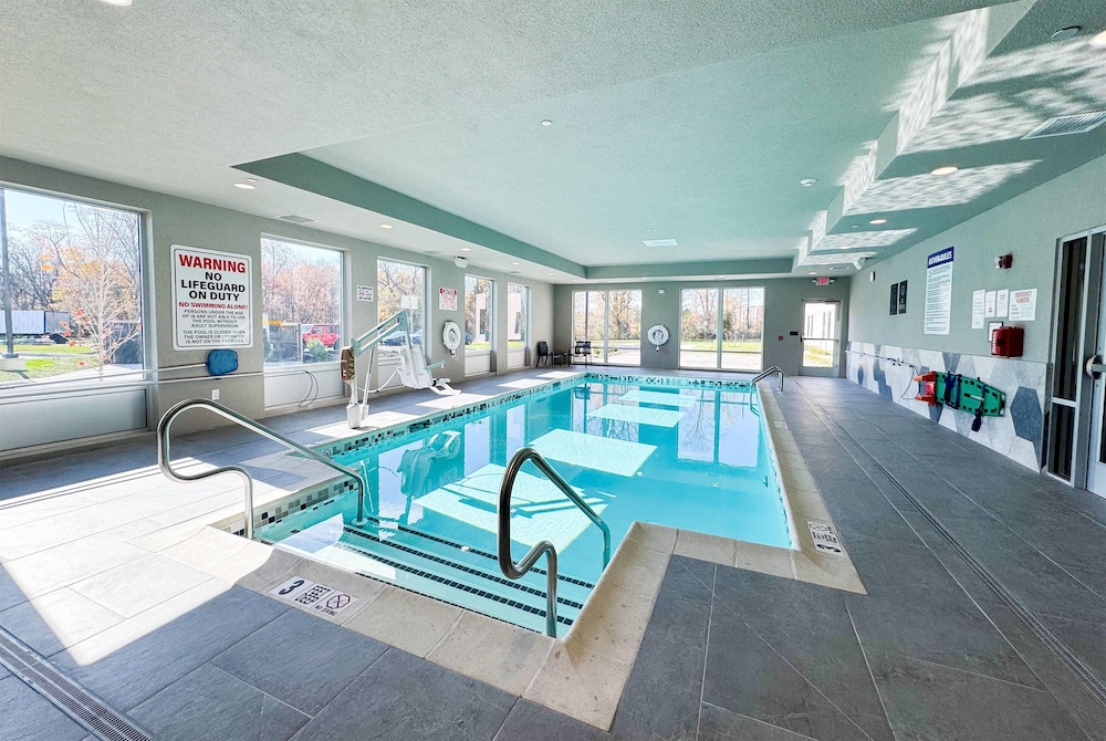 Hawthorn Extended Stay by Wyndham Mount Laurel / Moorestown 28/57