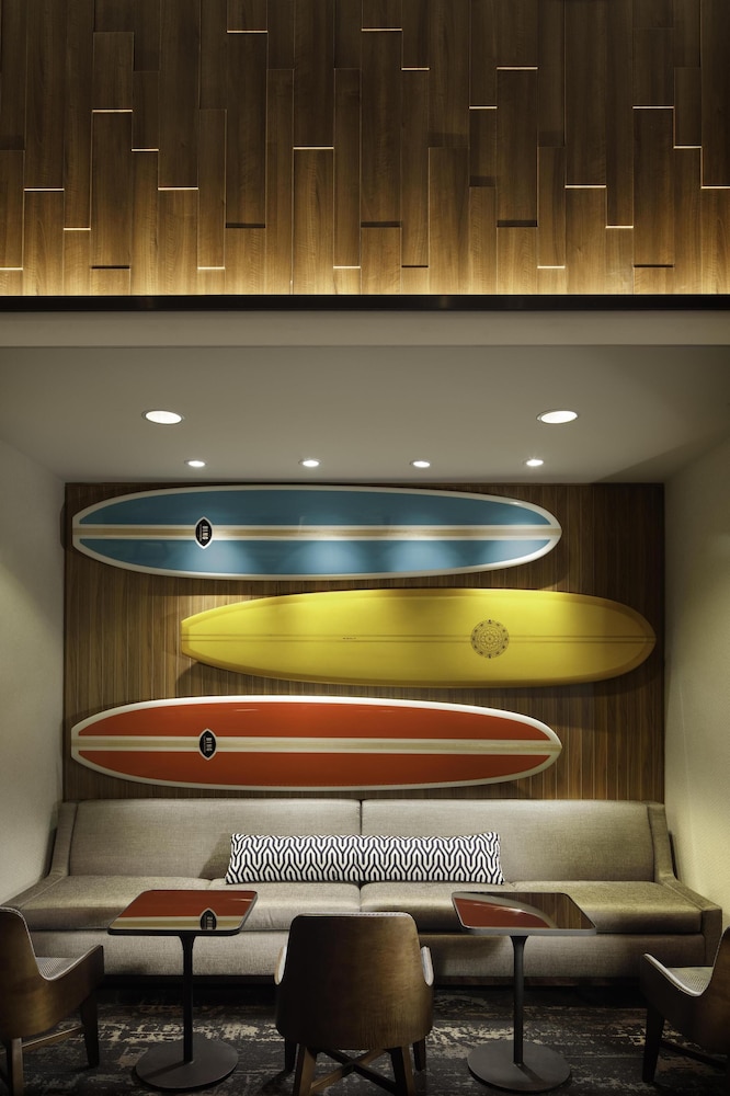 Hyatt Place Santa Cruz 35/49