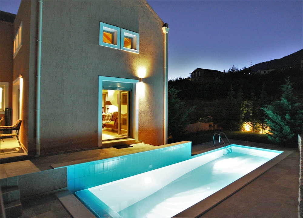 Erofili Villas 11/50