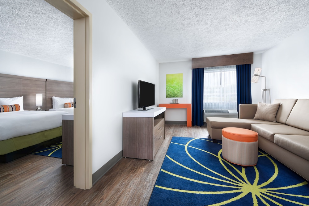 Hotel Indigo Cleveland-Beachwood 21/51