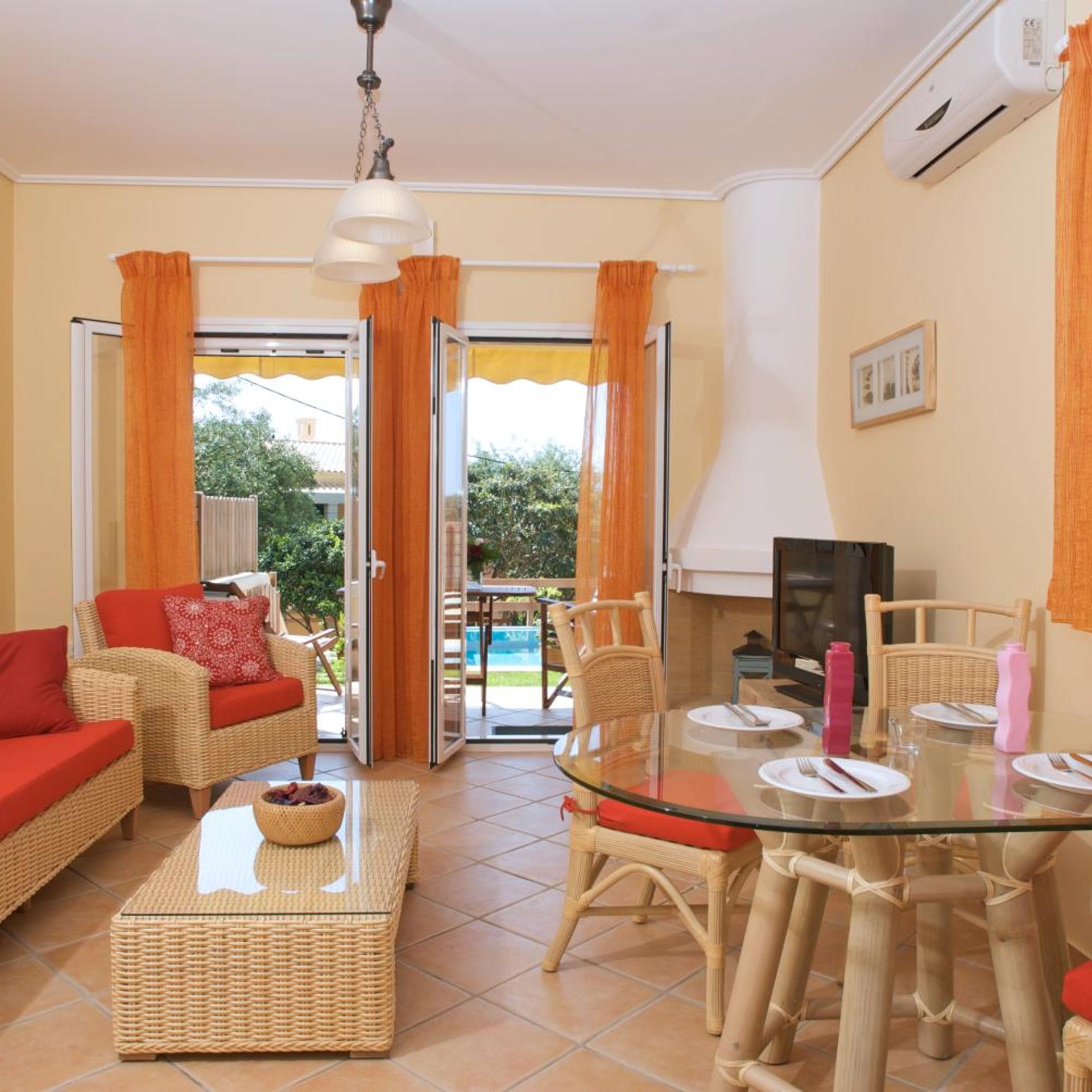 La Riviera Barbati Seaside Apartments & Private Pool Villas 35/55