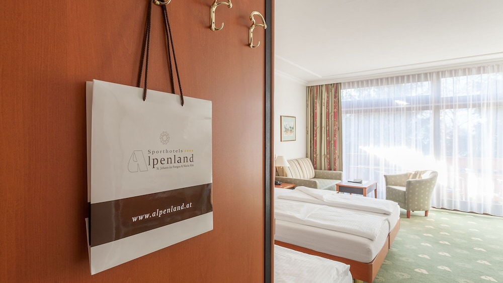Alpenland Sporthotel 23/72