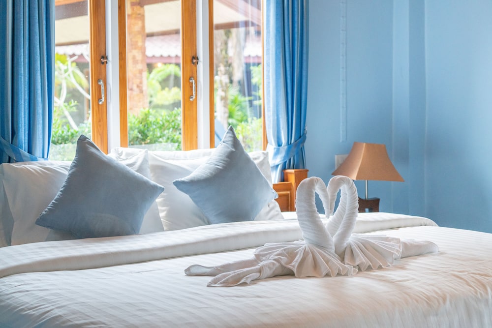 Sea Far Resort 34/72