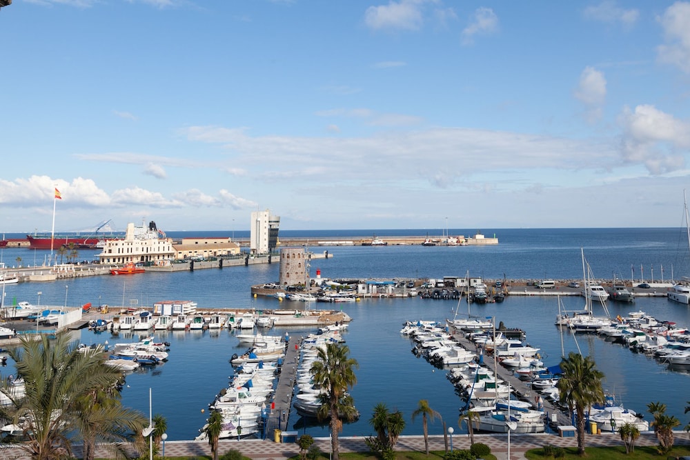 Hercules Boutique Hotel Ceuta 24/30