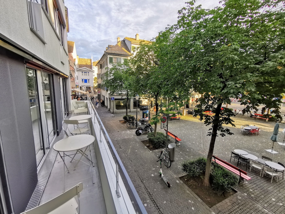 Green Marmot Capsule Hotel Zurich 27/29