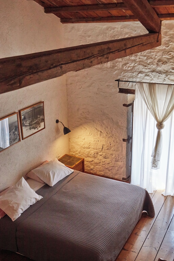 Bratsera Hotel Hydra 5/50