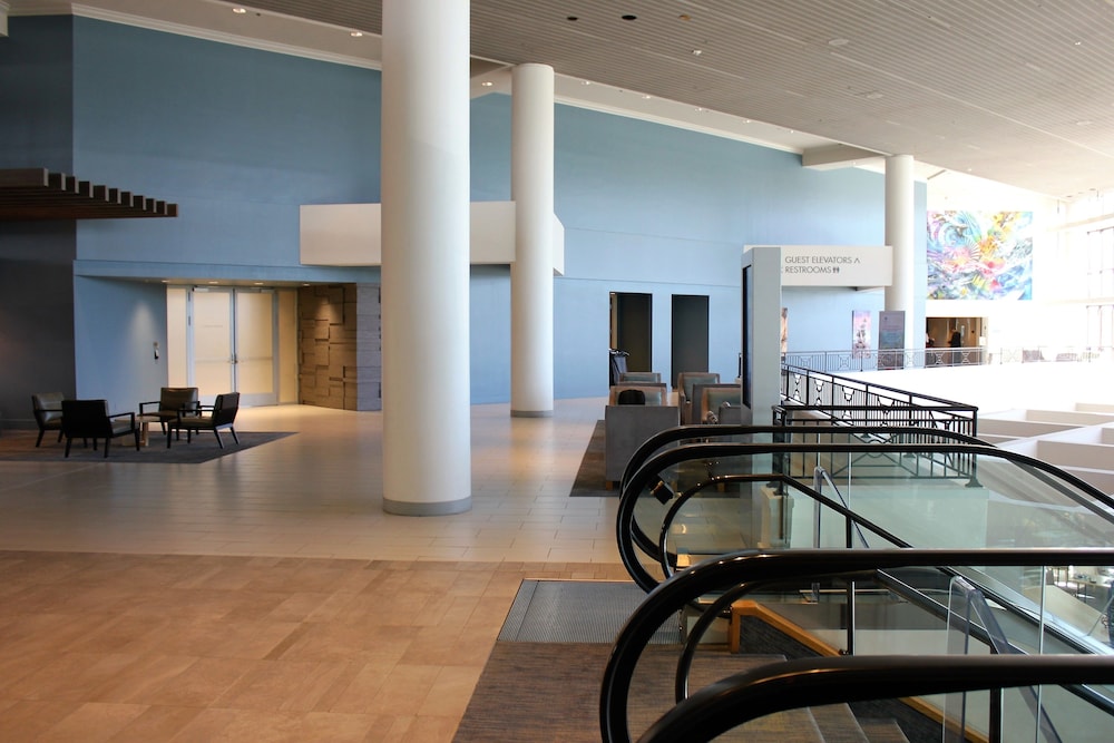 Hyatt Regency Long Beach 31/75